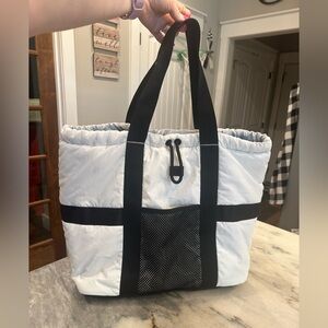 EUC Under‎ Armour Puffer Stylish White and Black Tote Bag